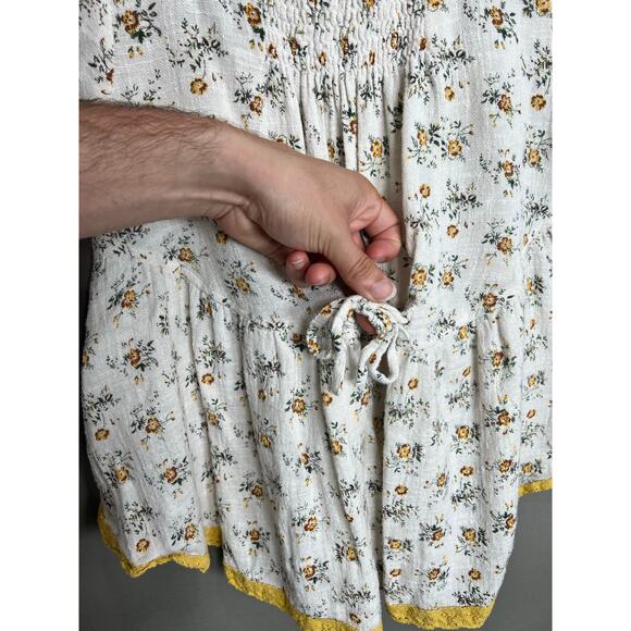 Cousin Earl Beige Yellow Floral Babydoll Peasant Top Sz XS Cottagecore Boho - Picture 10 of 12